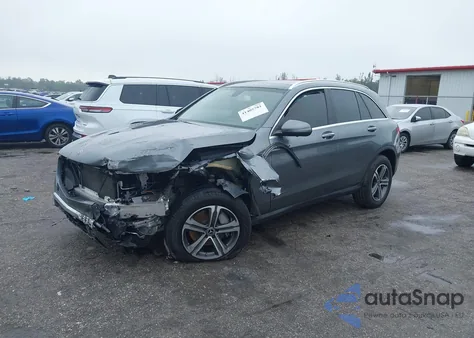 2018 Mercedes-Benz Glc 300 from USA, damaged, VIN WDC0G4JB9JV089407